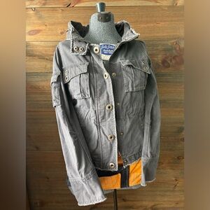 BB Dakota jacket with removable hood.